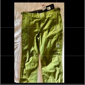 Men’s Mountain Green Hardware Returnia XL Snow Ski Pants NWT! ❄️🏂⛷️